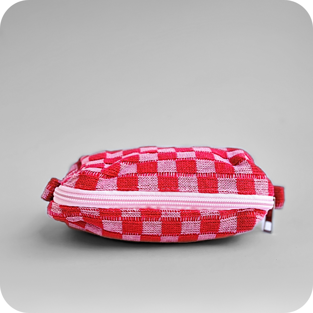 Small Checkered Skincare & Makeup Bag - Pink - Know To Glow